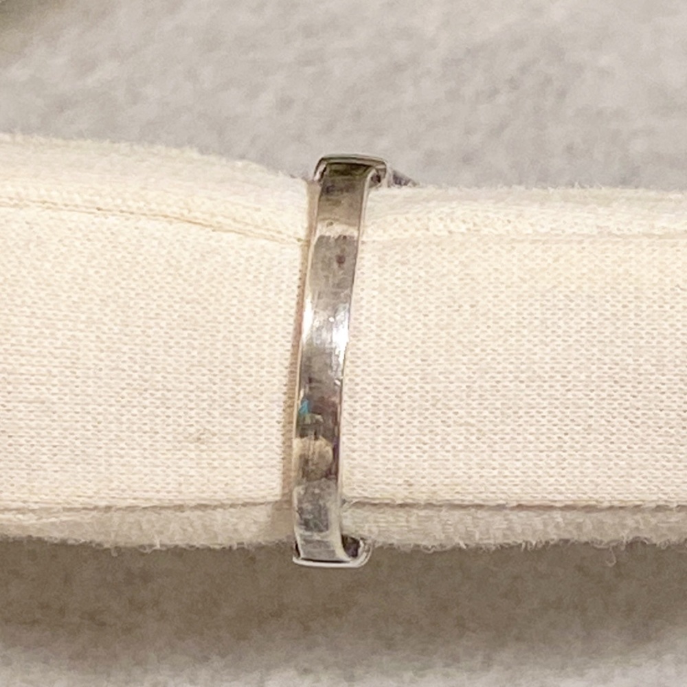 Vintage Sterling Silver Triple Marcasite and Black Onyx Ring - Picture 10 of 11